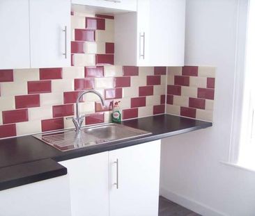 Mendip Road, Weston Super, BS23 - Photo 5