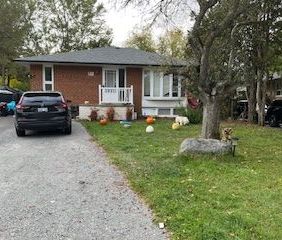 For Lease - 368 Bent Crescent Unit# Main, Richmond Hill, Ontario - Photo 2