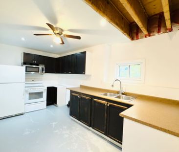 For Lease - 51 Little Lake Drive Unit# Lower, Barrie, Ontario - Photo 1