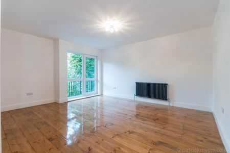 Flat to rent - Wells Park Road, London, SE26 - Photo 5