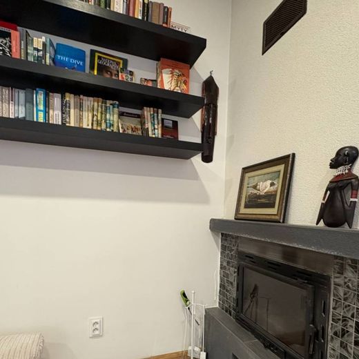 EXKLUZÍVNE na prenájom apartmán s nádychom afrického štýlu v centre KN - Photo 1