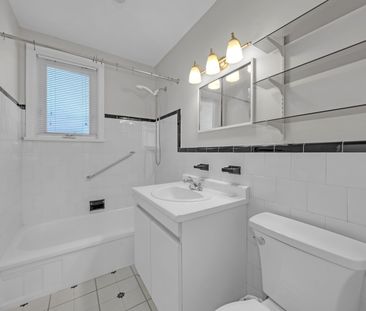 For Lease - 1185 Sylva Road, Mississauga, Ontario - Photo 2