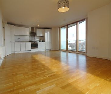 Hayward, Chatham Place, Reading, RG1 7AZ - Photo 2