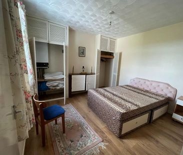 2 bedroom cottage to rent - Photo 1