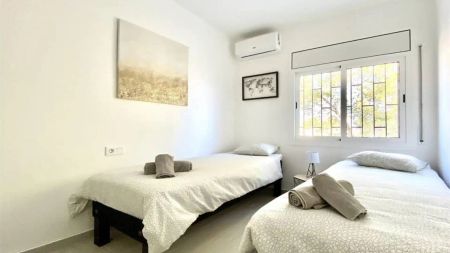 Casa o chalet de alquiler en Carrer Número Onze, 608, Les Tres Cales - Photo 5