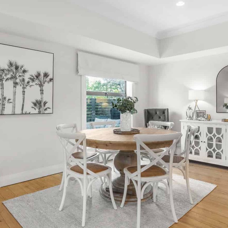 York Bay Living - Photo 1