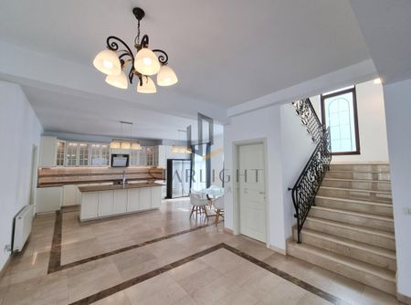 Splendid Furnished 4 bedroom family villa & large garden - Photo 4