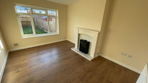 2 bedroom semi-detached house to rent - Photo 1