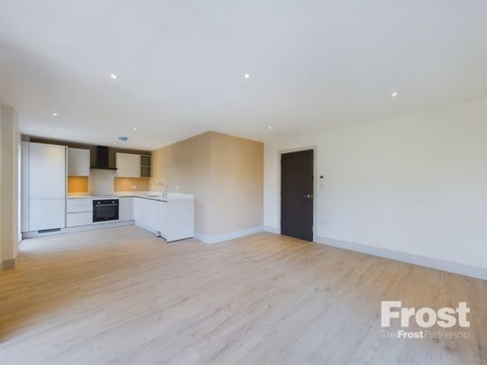 Chaucer Road, Ashford, Surrey,TW15 - Photo 1