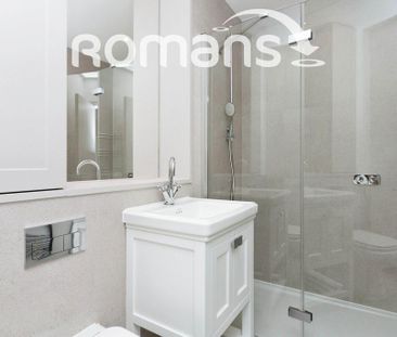 3 bedroom semi-detached house to rent - Photo 3