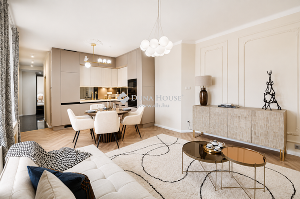 For rent Apartment, Budapest 5 district N+3 hálós, duplakomfortos lakás kiadó a Szervita téren – 1. fotó