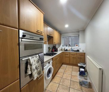 1 bedroom flat to rent - Photo 6