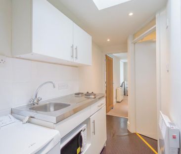 Studio to rent - Photo 4