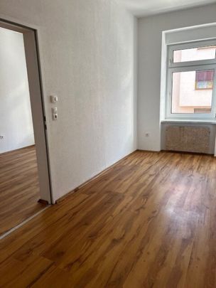 Gut aufgeteilte 3-Zimmer-Wohnung mit großzügigem Balkon – Ideal für Familien! - Foto 1