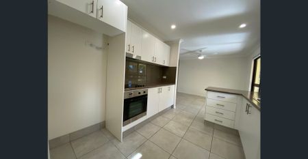 MODERN DUPLEX WITH FULLY SIZE BACKYARD - Photo 3