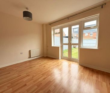 2 bedroom terraced house to rent - Photo 2