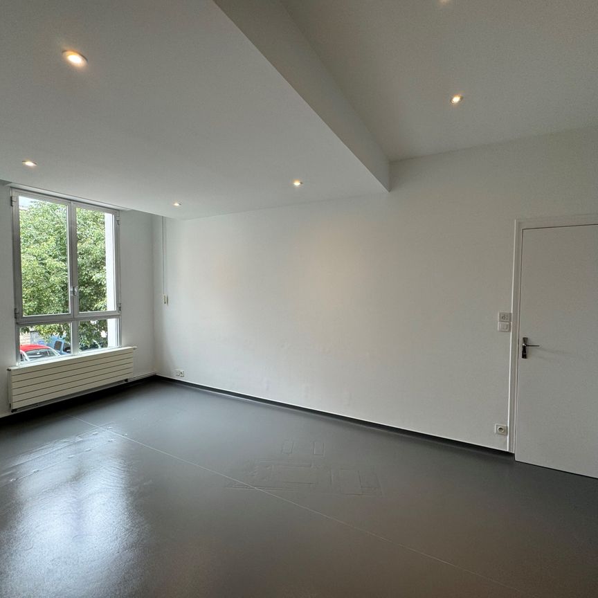 Location Appartement 2 pièces 60m² POITIERS 86000 - Photo 1