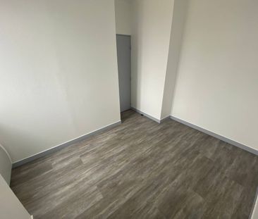Location Appartement 2 pièces 38m² - Photo 4