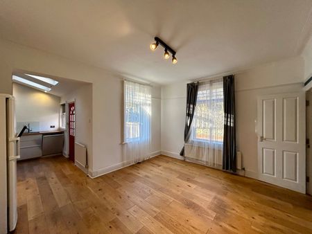 4 bedroom house to rent - Photo 4