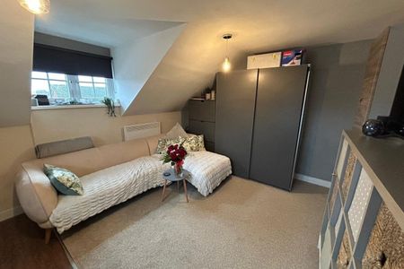 The Village, Chaddesley Corbett, KIDDERMINSTER - Photo 3