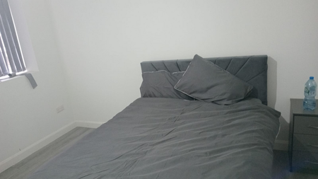 1 bedroom in a house share to rent - Photo 4