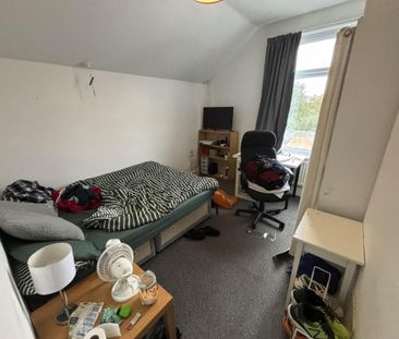 4 bedroom house to rent - Photo 1