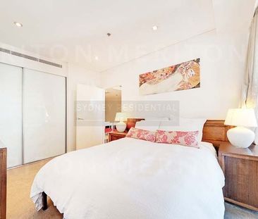 Massive Unfurnished One Bedroom with Wintergarden and car space - W... - Photo 6