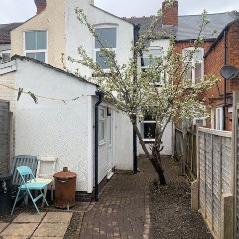 2 bedroom house to rent Rowheath Road, Birmingham, B30 - Photo 1