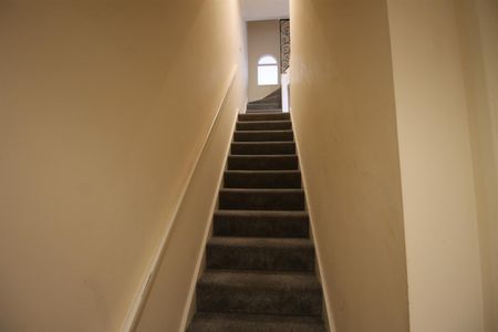 Desborough House, High Wycombe - Photo 5