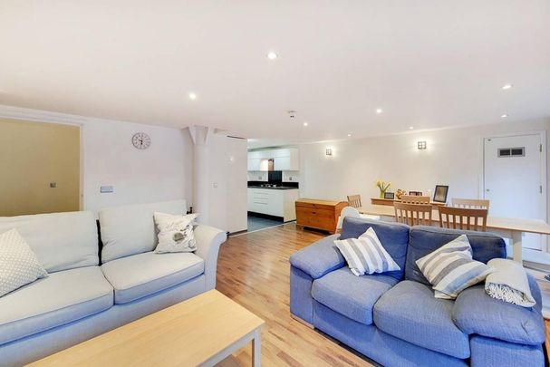 2 bedroom flat to rent - Photo 1