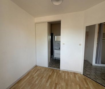 Location appartement 2 pièces, 28.00m², Cordes-sur-Ciel - Photo 2