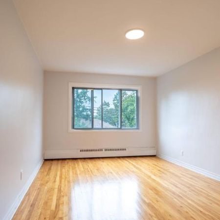 🏡 1 chambre lumineuse |1 400 $/mois | $1246/mois - Photo 4