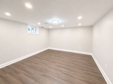 For Lease - 81 Farmbrook Road Unit# Bsmt, Toronto, Ontario - Photo 2