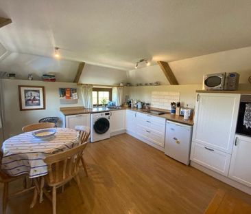 St Eval, Wadebridge, PL27 - Photo 4