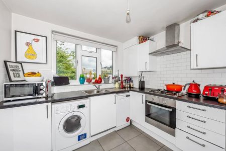 2 bedroom flat to rent - Photo 5