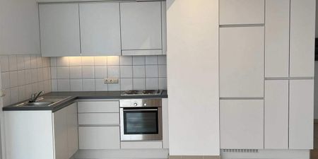 Appartement te huur in Antwerpen voor € 1.000 met 1 slaapkamer - Photo 5