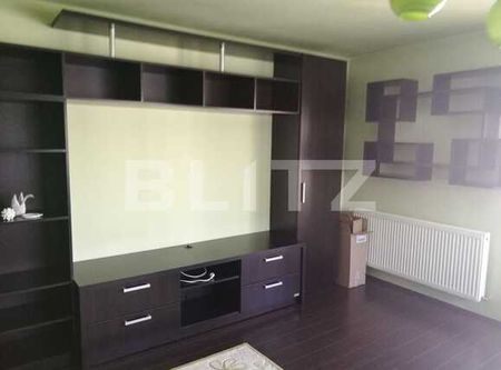 De inchiriat 2 camere, 59 mp, loc de parcare, mobilat si utilat! Zona strazii Florilor! - Photo 5
