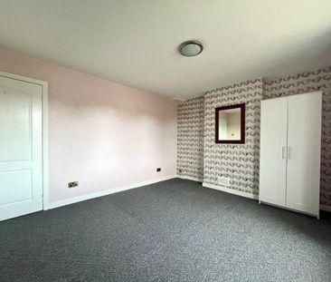 2 bedroom semi-detached house to rent - Photo 3