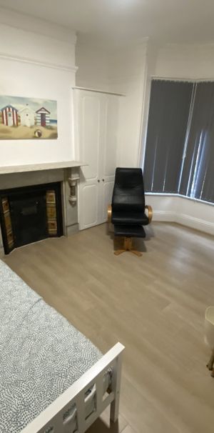 1 bedroom house share to rent - Photo 1