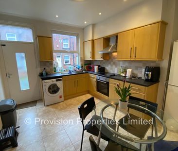 4 Bedroom Ashville Grove - Photo 6