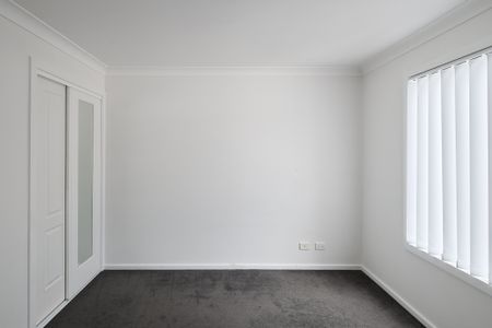 2/5 King Street, Birmingham Gardens NSW 2287 - Townhouse For Rent | Domain - Photo 4