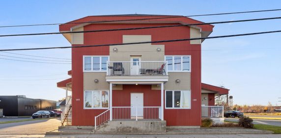 APPARTMENT À LOUER À THURSO! - Photo 2