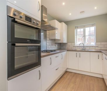 3 bed House To Let - Photo 5