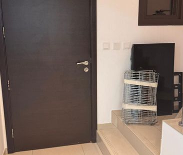 Spacious 3 BR Townhouse at Nasma Residence - Photo 5