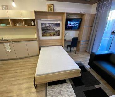 Corvin Sétány - Fotó 3