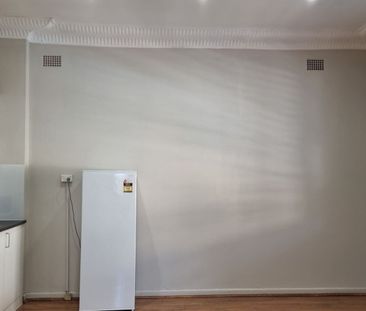 Spacious and Private 2 Bedder - Photo 1