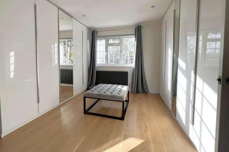 Pyrford, Woking, Surrey, GU22 - Photo 2