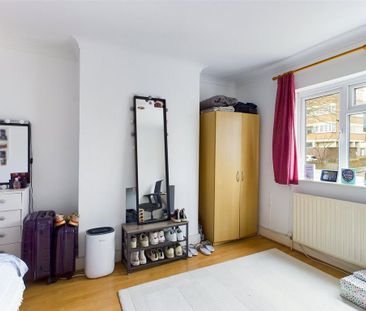 4 bedroom maisonette to rent - Photo 6