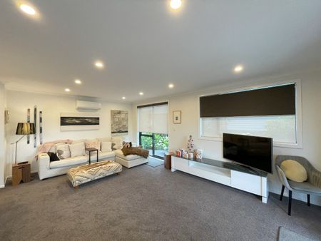 Fully Furnished Sanctuary in Havelock North! - Photo 2