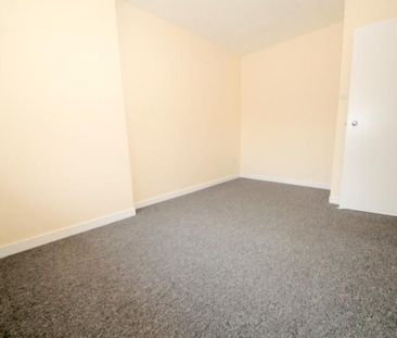 2 bedroom maisonette to rent - Photo 1